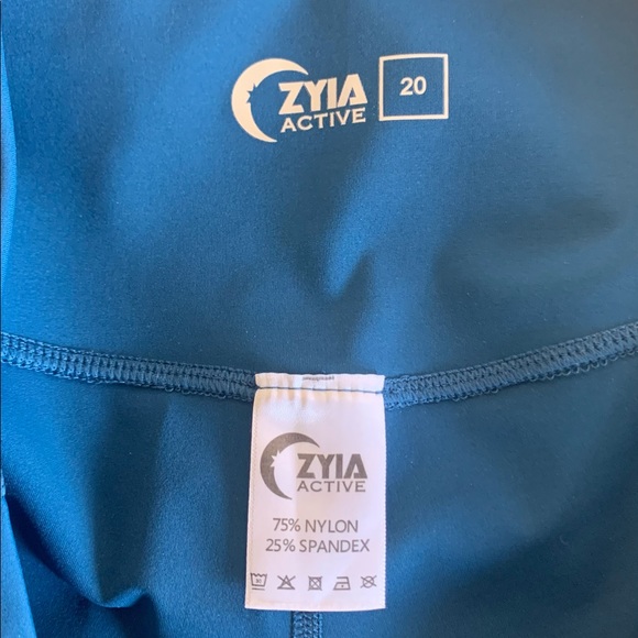 Zyia Active Brilliant Mesh High Rise Crop Leggings - Picture 8 of 8